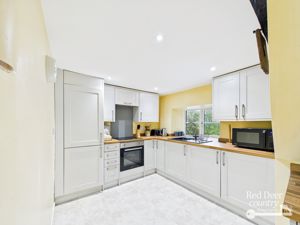 Annex Kitchen- click for photo gallery